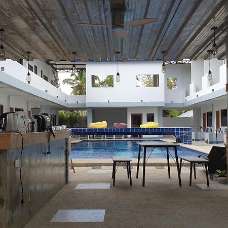 Ocean Holic Resort Tagbilaran City Exterior photo